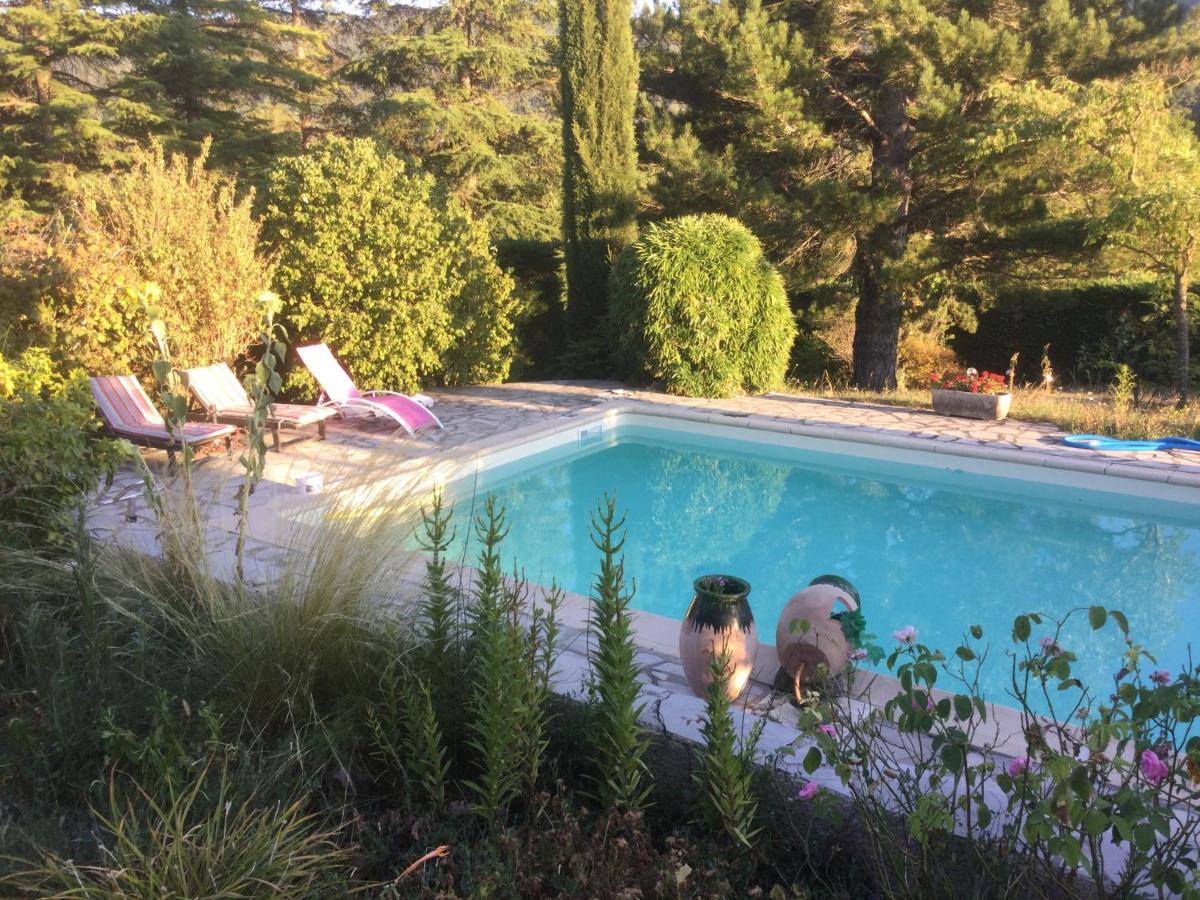 Appartamento La Fabrique Des Petits Bonheurs Dieulefit Esterno foto