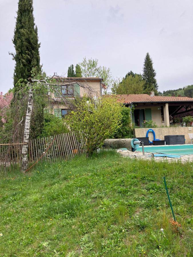 Appartamento La Fabrique Des Petits Bonheurs Dieulefit Esterno foto